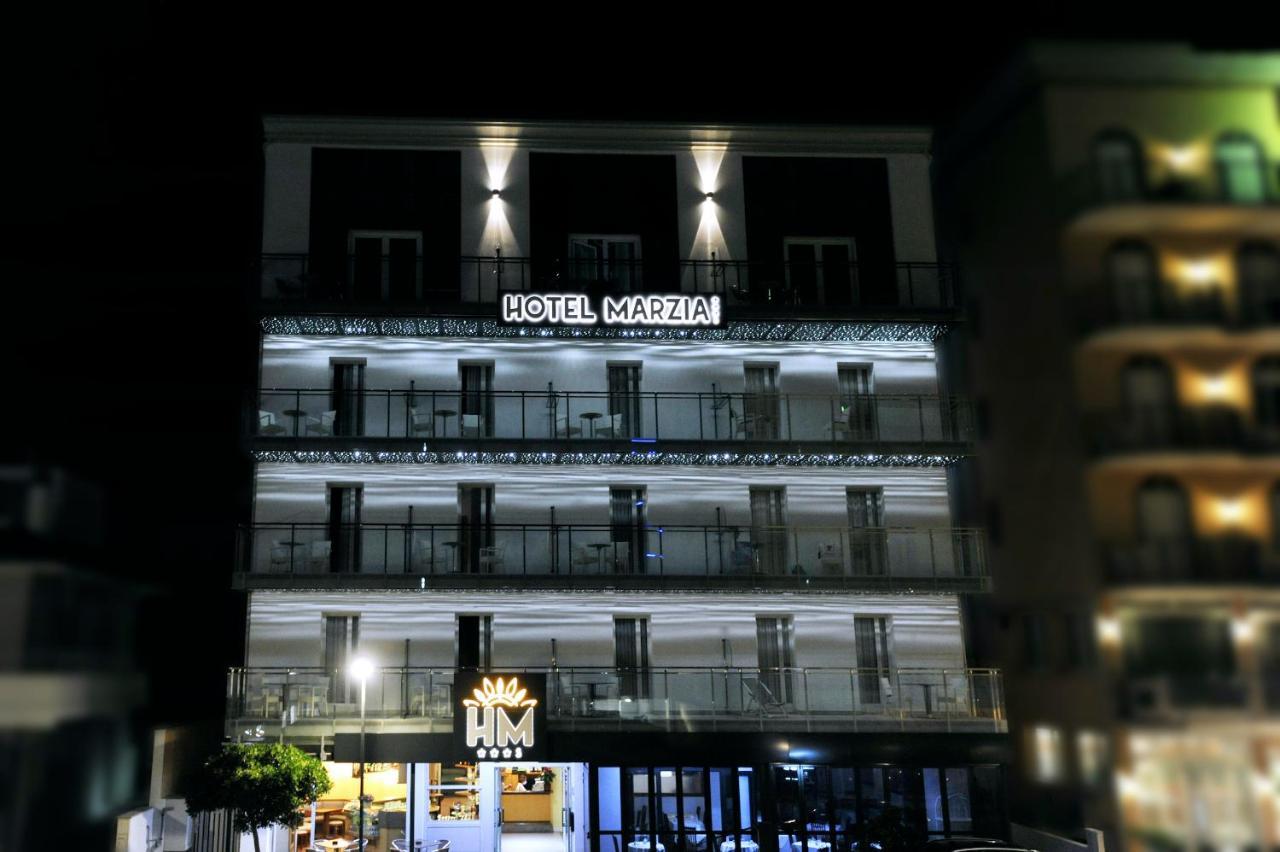Hotel Marzia Holiday Queen 카오를레 외부 사진