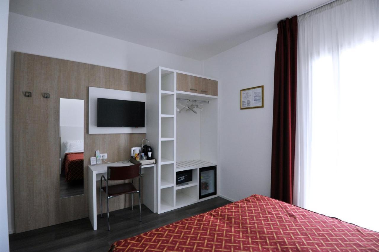 Hotel Marzia Holiday Queen 카오를레 외부 사진
