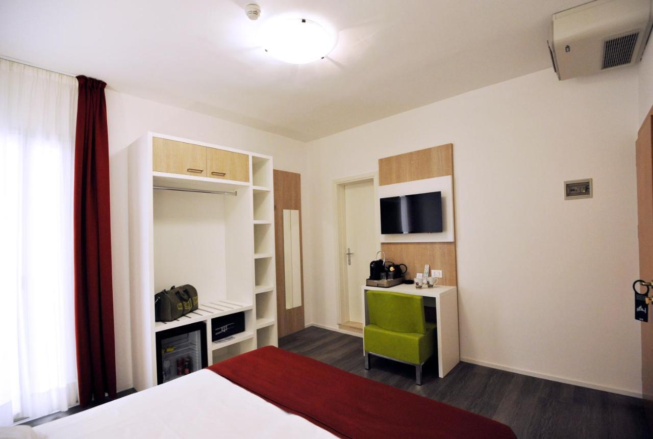 Hotel Marzia Holiday Queen 카오를레 외부 사진