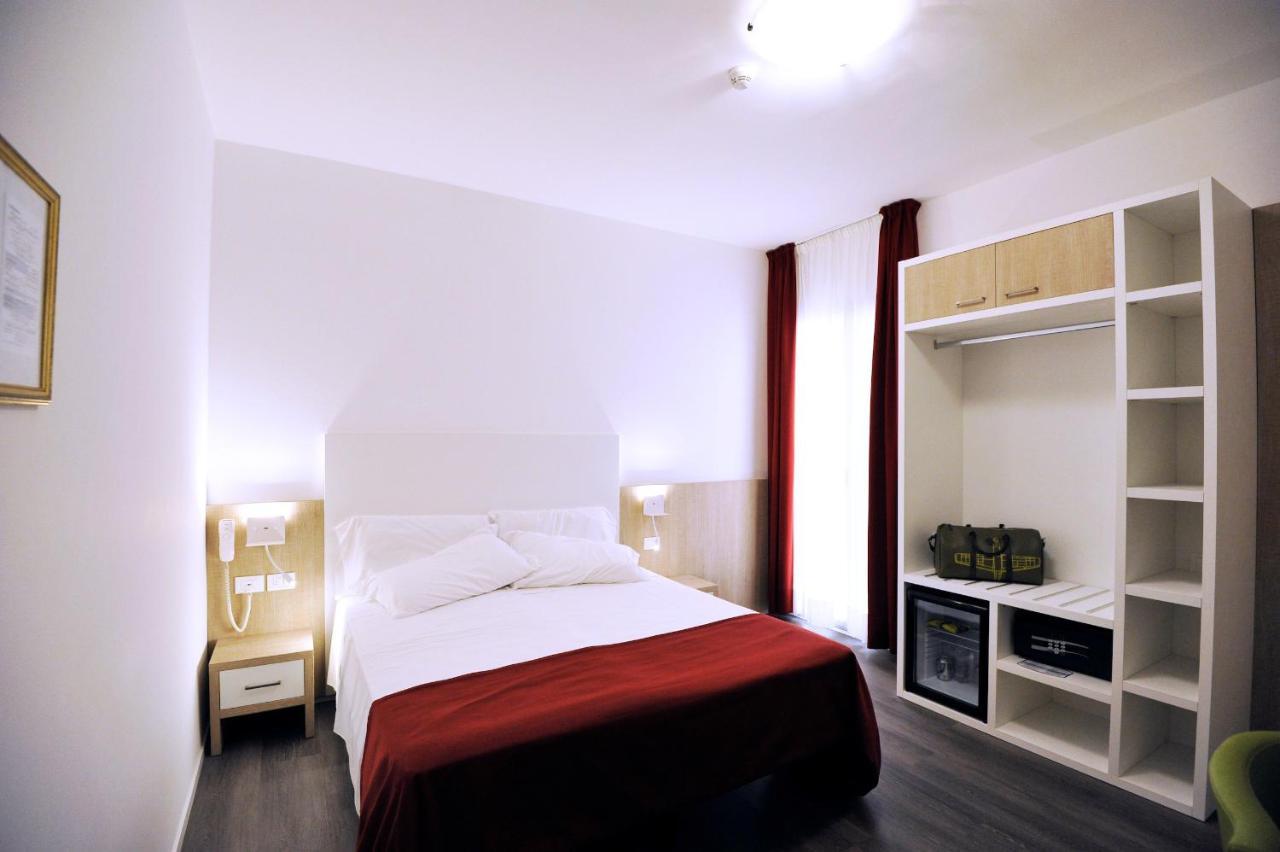 Hotel Marzia Holiday Queen 카오를레 외부 사진